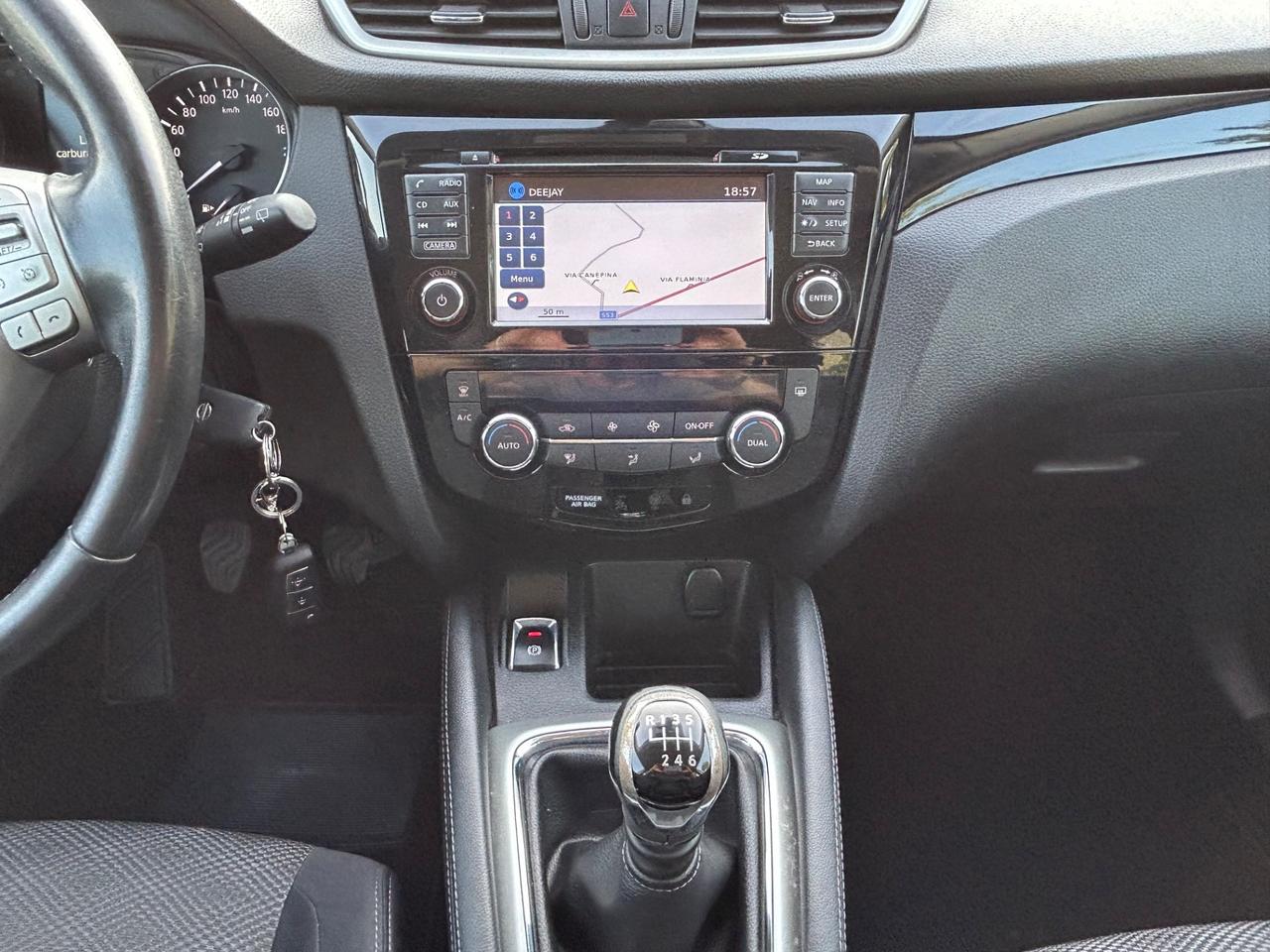 Nissan Qashqai 1.5 dCi N-Vision neopatentati permute