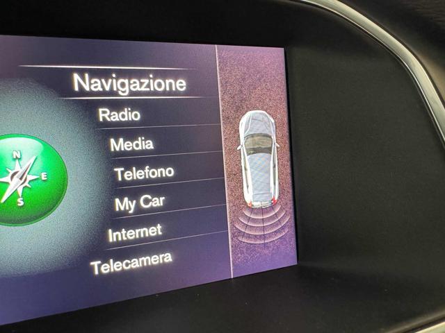 VOLVO V40 Cross Country D2 Business Plus