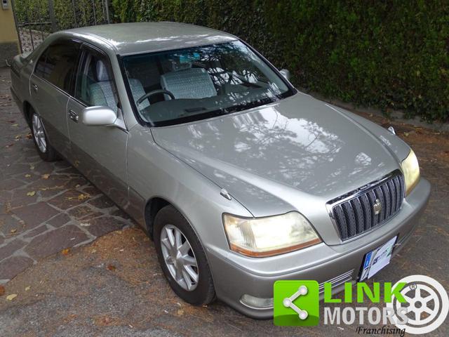 TOYOTA Crown Majesta 4.0 V8 S170 - 1999 ASI - Import