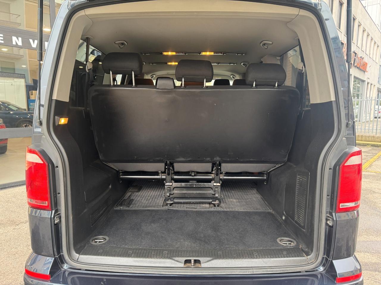 Volkswagen Caravelle 2.0 TDI 150CV DSG