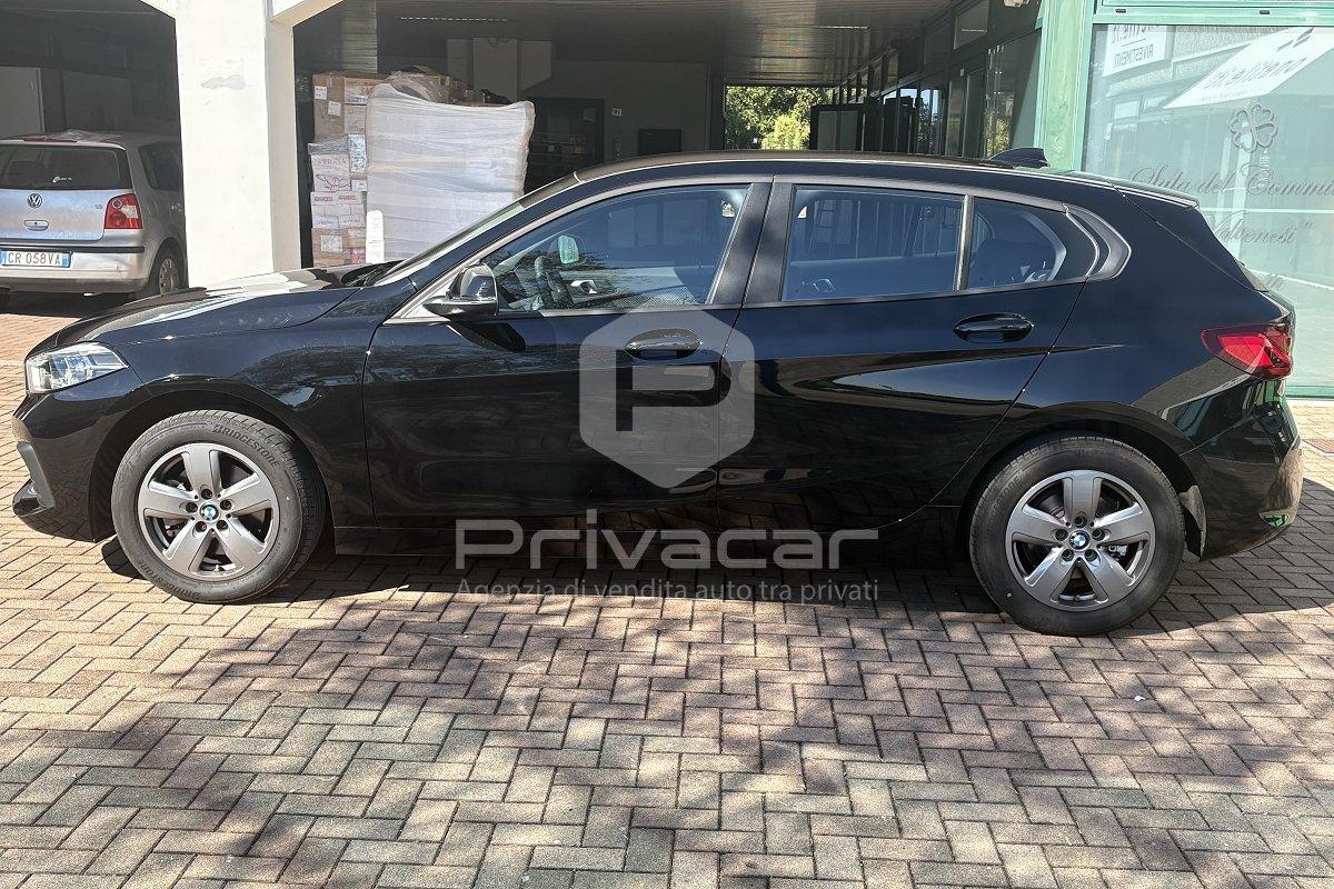 BMW 118i 5p. Advantage