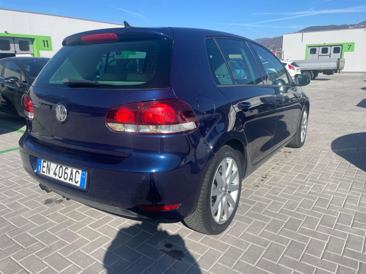 Volkswagen Golf Business 2.0 TDI 140CV DSG 5p High.