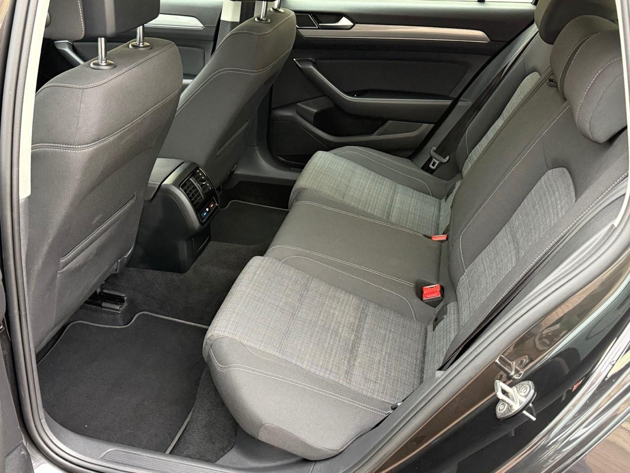 VW PASSAT 2.0D 150CV EVO DSG KEYLESS/CAMERA