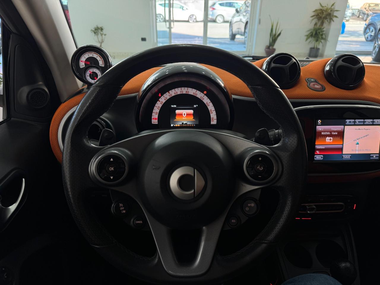 Smart ForTwo 0.9 90cv Turbo twinamic Urbanrunner