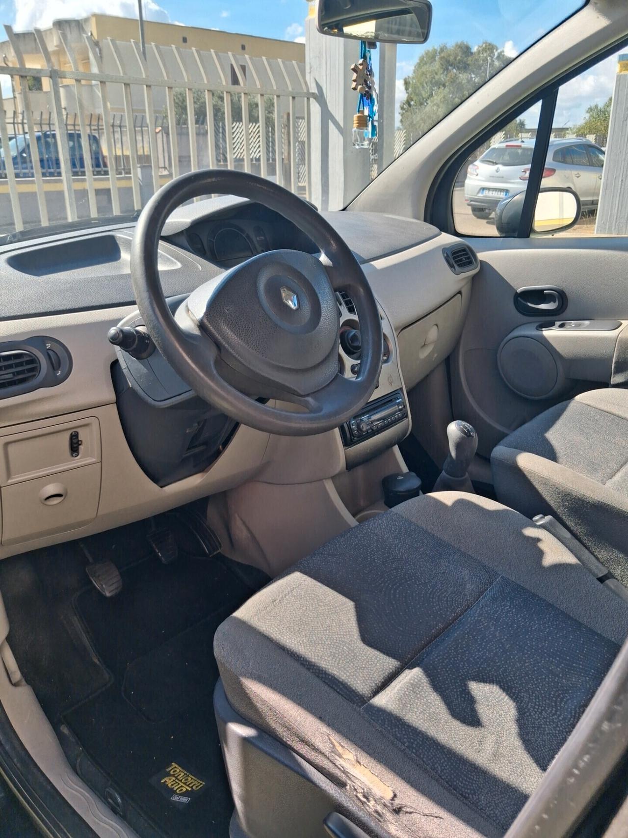 RENAULT Modus 1.500 dCi 85cv Confort Dynamique