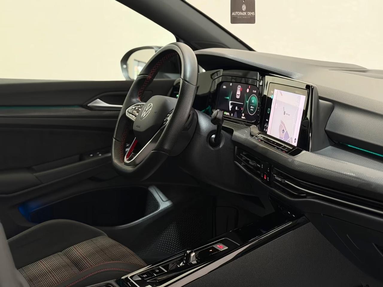 Volkswagen Golf GTI 2.0 TSI DSG 19" BLACK STYLE