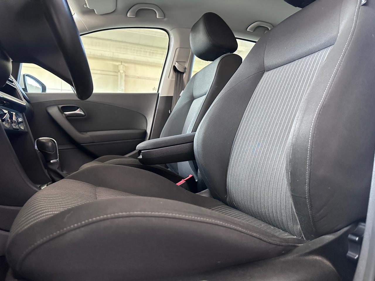 Volkswagen Polo 1.4 5 porte Highline
