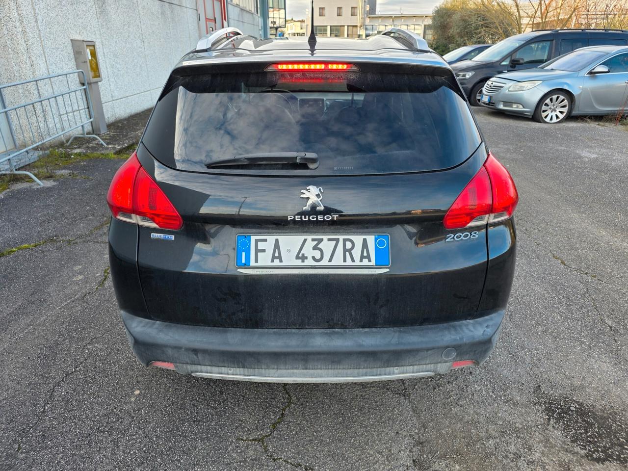 Peugeot 2008 BlueHDi 100 Allure