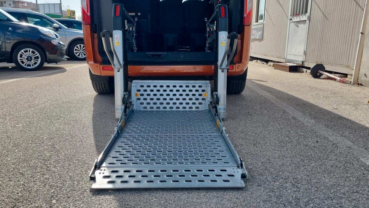 Ford Tourneo Custom 320 2.0 TDCi 130CV PC Titanium