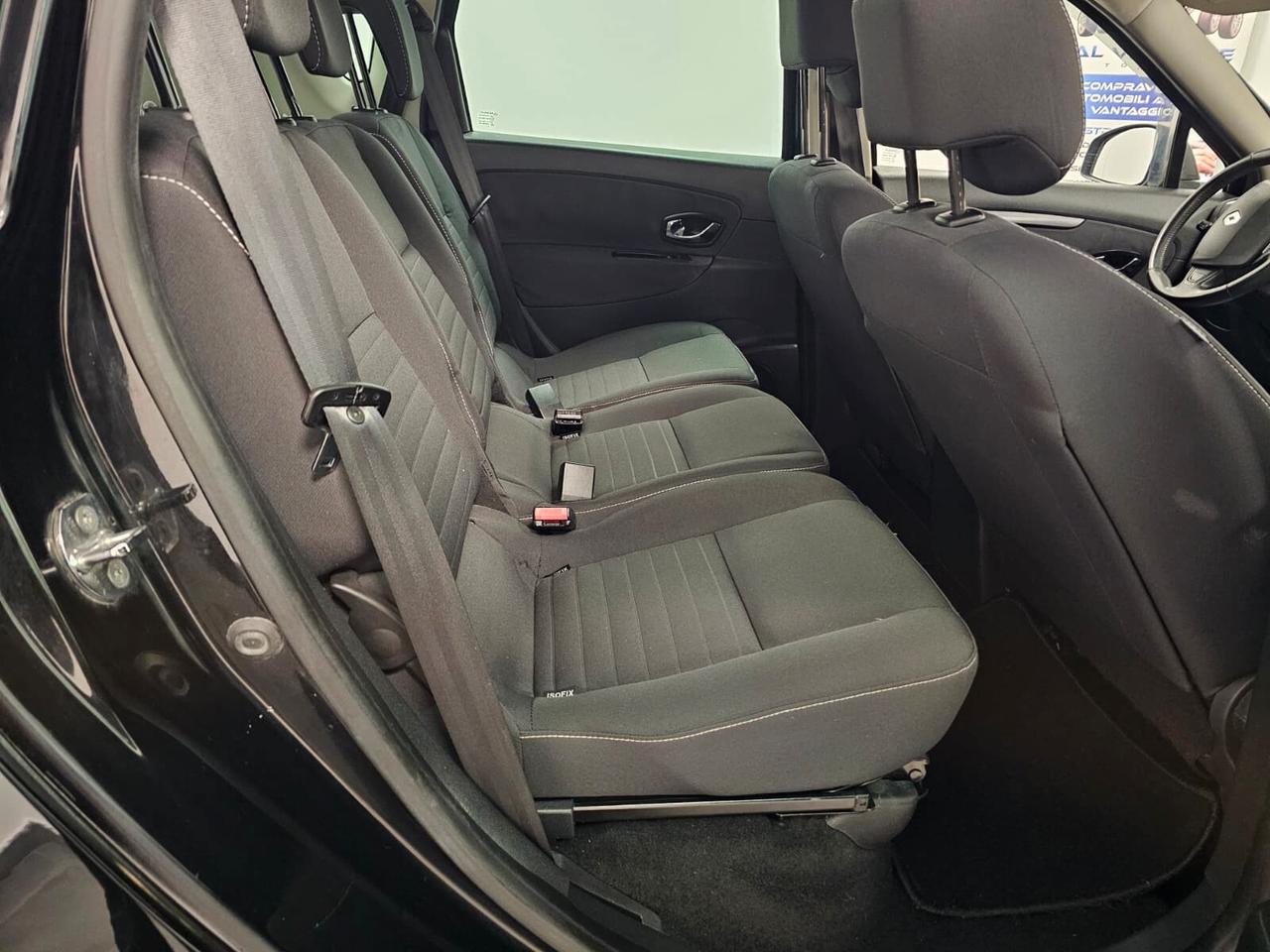 Renault Scenic Scénic XMod dCi 110 CV EDC Bose