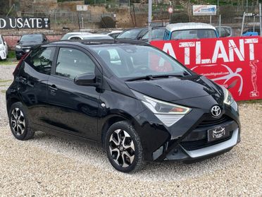 Toyota Aygo Connect 1.0 VVT-i 72 CV 5 porte x-clusiv