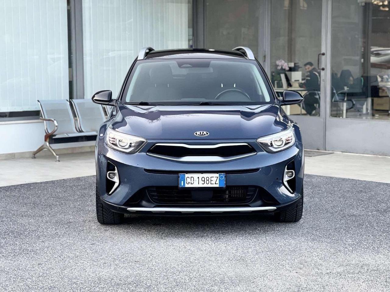 Kia Stonic 1.0 MHEV GT Line 120CV E6 Neo Automatic