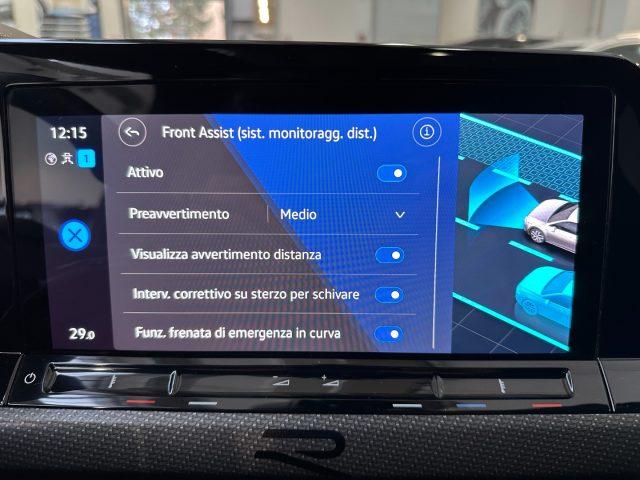 VOLKSWAGEN Golf 1.5 eTSI 150 CV EVO ACT DSG R-Line-18"-Tetto-IQ