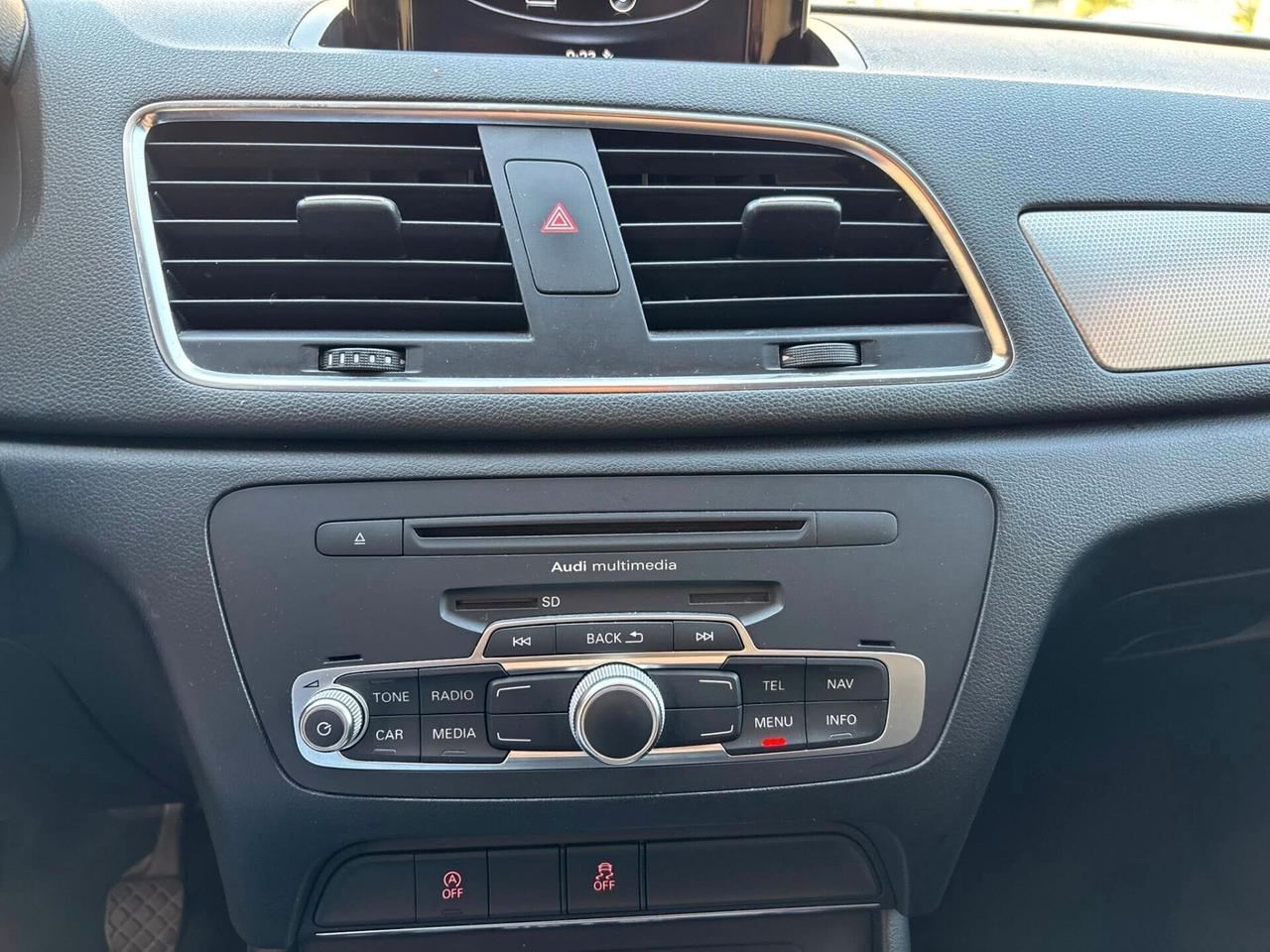 Audi Q3 2.0 TDI 140CV - 2014