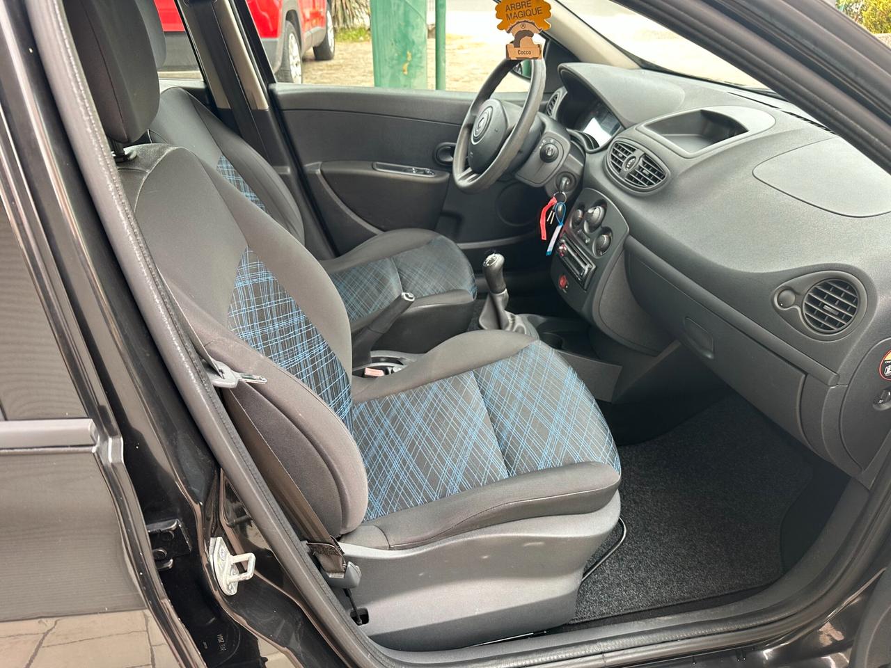 Renault Clio 1.2 Pack (12 RATE)