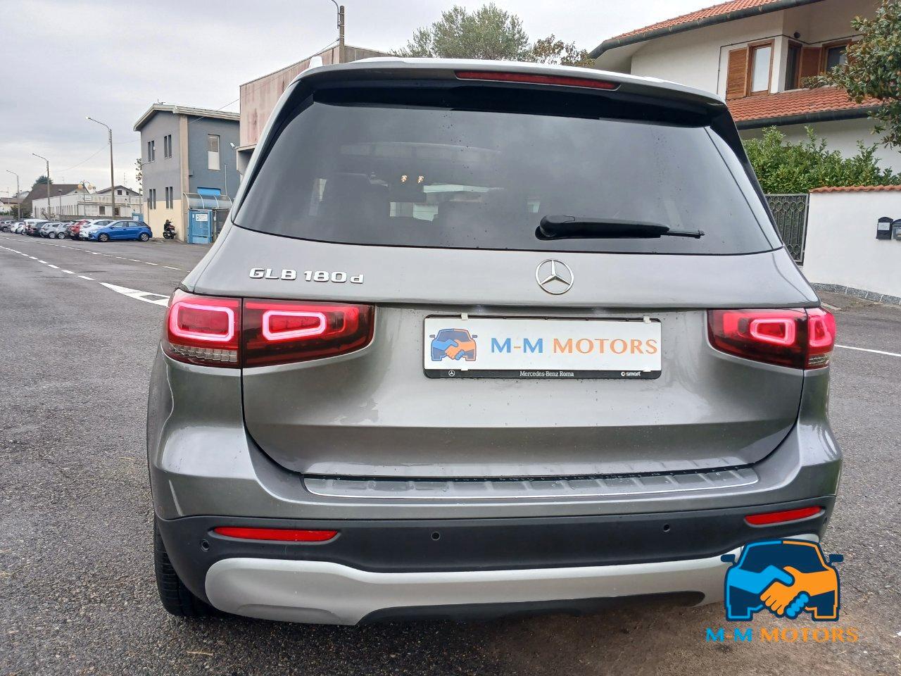 Mercedes GLB 180 d Business Extra auto