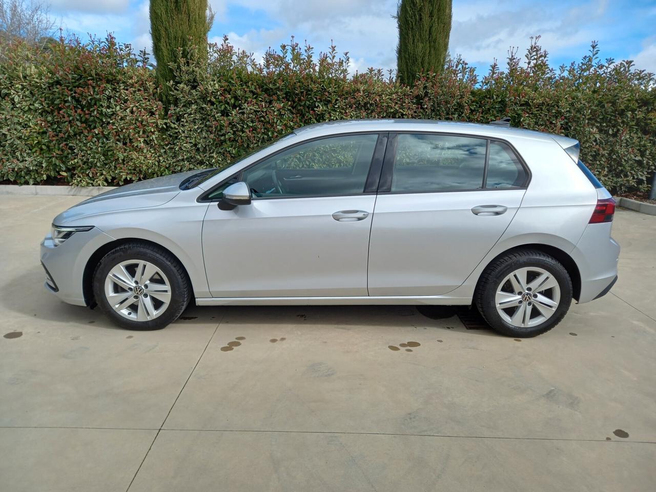 Volkswagen Golf 8 2.0 TDI Style 2021