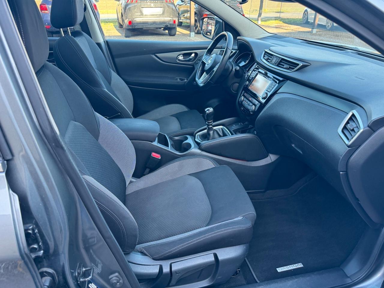 Nissan Qashqai 1.5 dci N-Connecta 110cv TETTO FULL OPTIONAL