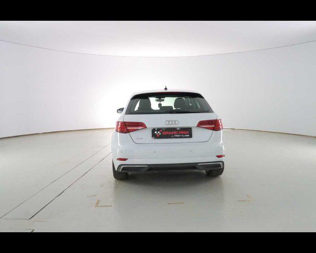 AUDI A3 SPB 40 e-tron S tronic Admired