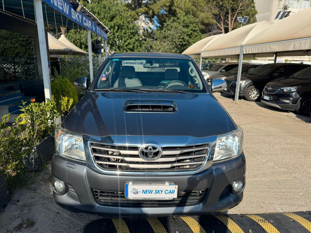 Toyota Hilux 2.5 D-4D 4WD 2p. EC Stylex