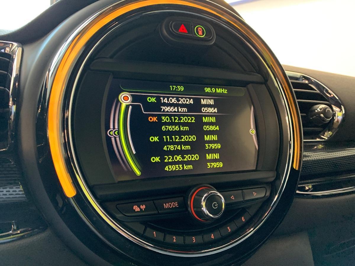 MINI Cooper D Clubman Mini IV F54 2016 Clubman 2.0 Boost auto