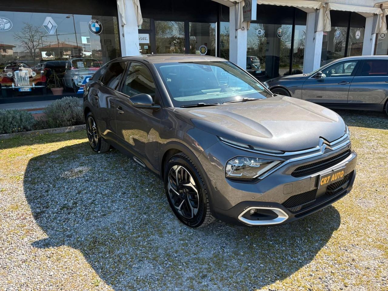 Citroen C4 PureTech 1.2 SHINE 131CV EAT8 PER NEOPATENTATI