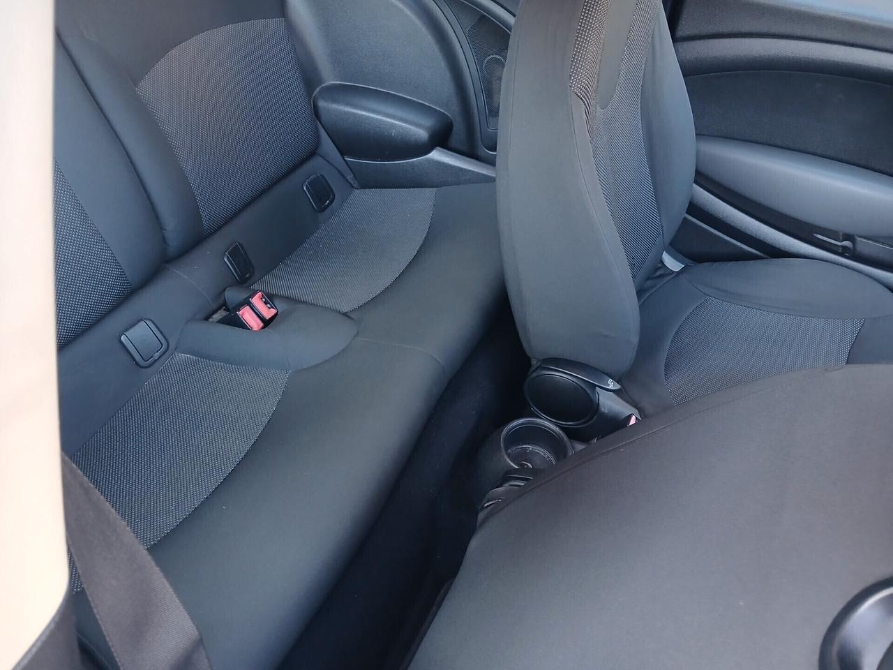 Mini 1.6 16V Cooper D