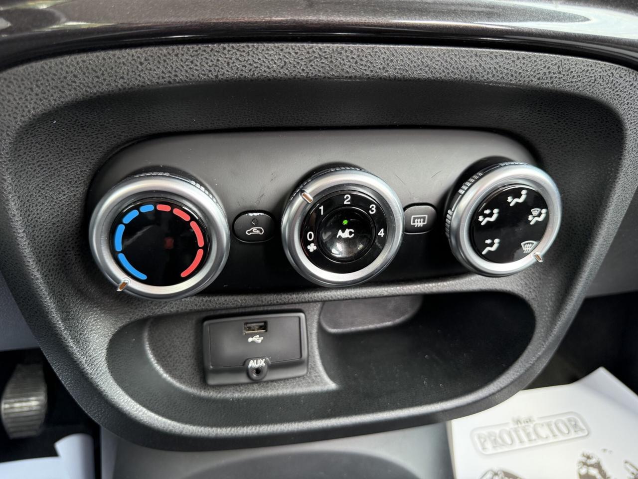 FIAT 500 L 1.4 BENZINA LOUNGE