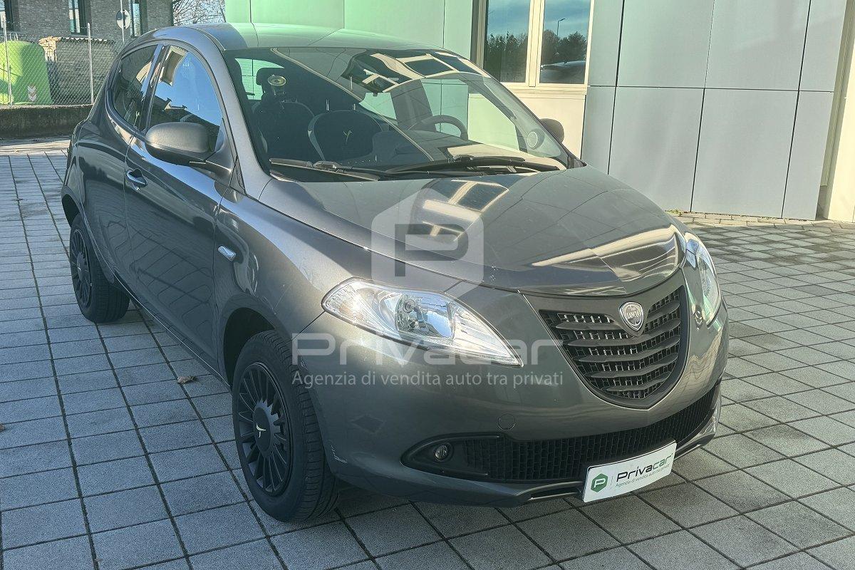 LANCIA Ypsilon 0.9 TwinAir 85 CV 5 porte Metano Ecochic Elefantino