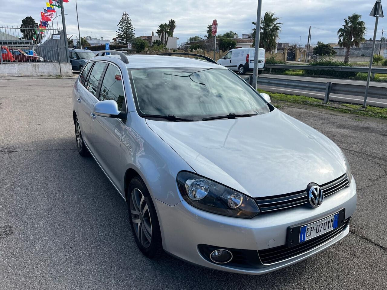 Volkswagen Golf Variant Golf Variant 1.6 TDI DPF Highline