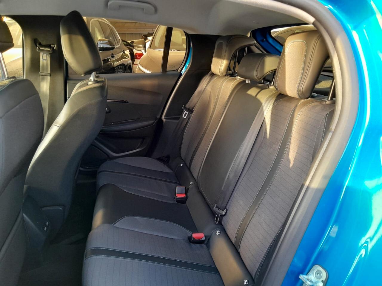 Peugeot 208 PureTech 100 Stop&Start EAT8 5 porte Allure