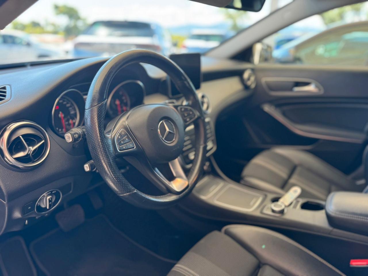 Mercedes-benz GLA 200 GLA 200 d Automatic Sport