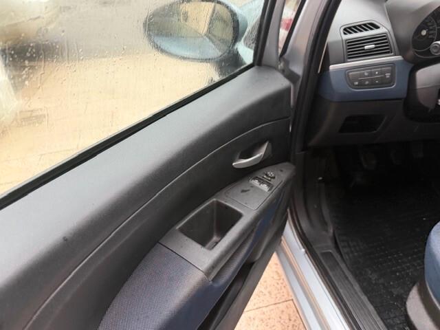 Fiat Grande Punto 1.3 MJT 90 CV 5 porte Dynamic