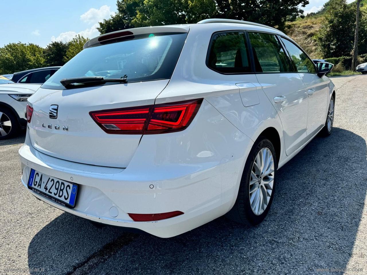 SEAT Leon 1.6 TDI 115 CV ST Style