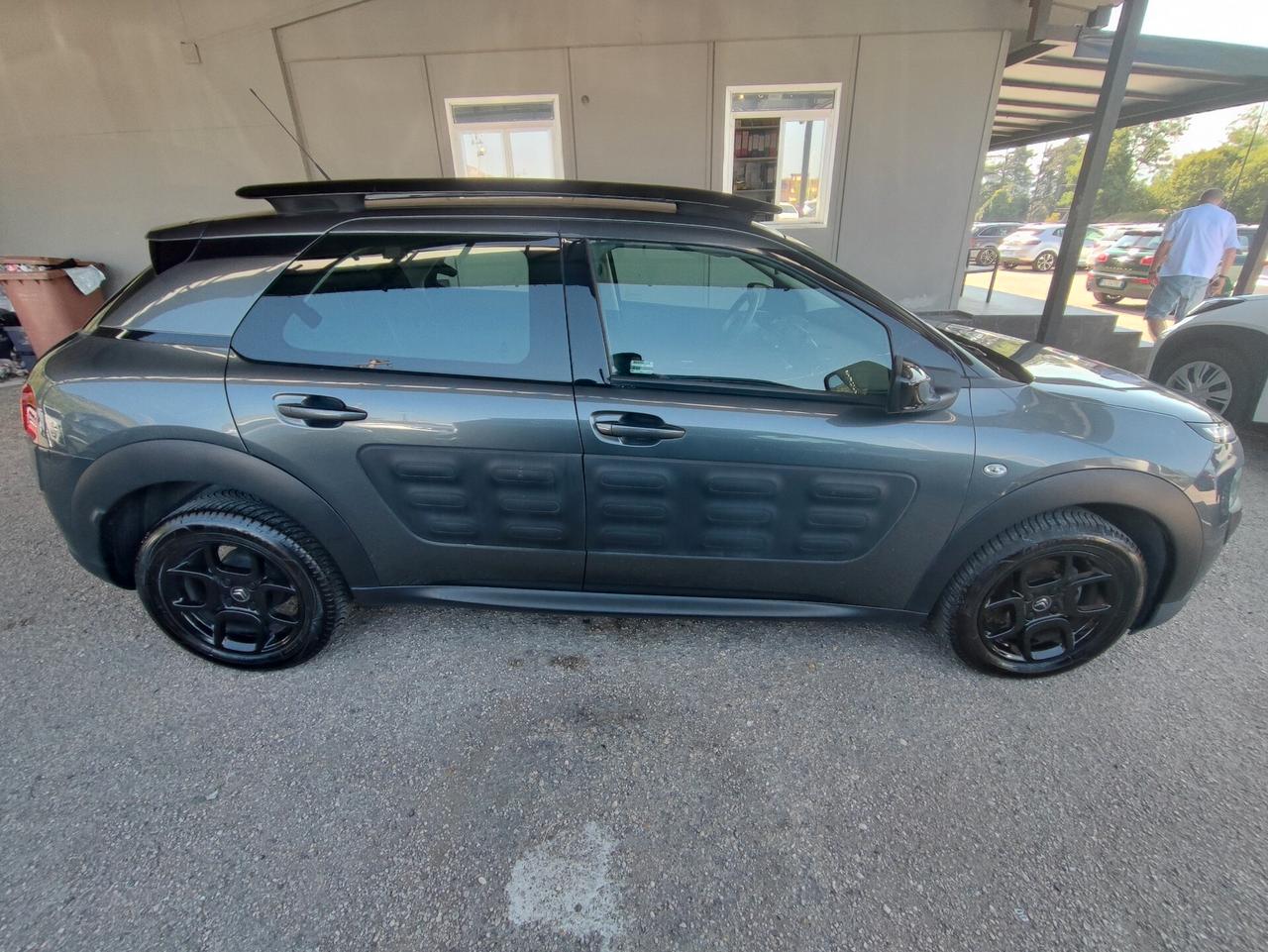 Citroen C4 Cactus 82 Shine