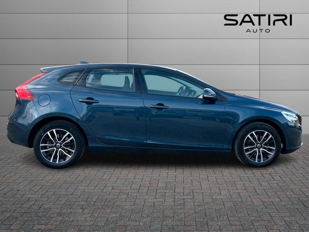 VOLVO V40 II 2012 - V40 2.0 d2 Business Plus my19