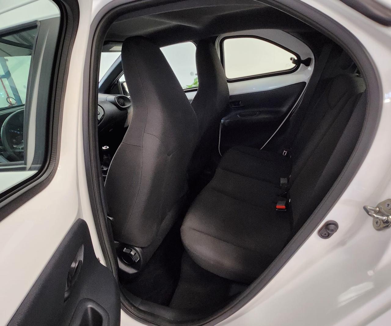 Toyota Aygo X 1.0 VVT-i 72 CV 5 porte Lounge Air