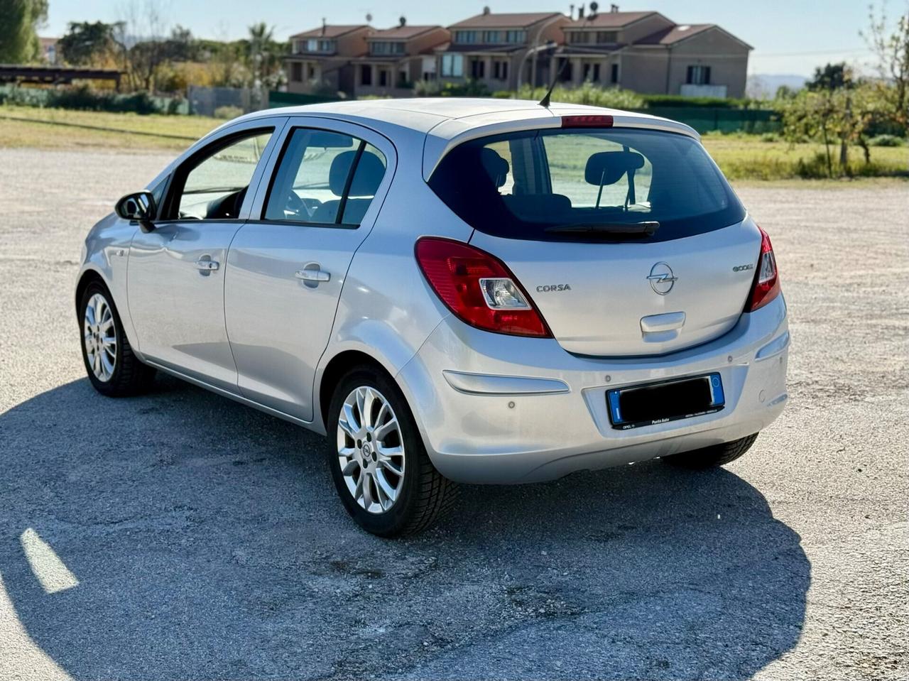 Opel Corsa Diesel 1.3 CDTi uniproprietaria neopatentati