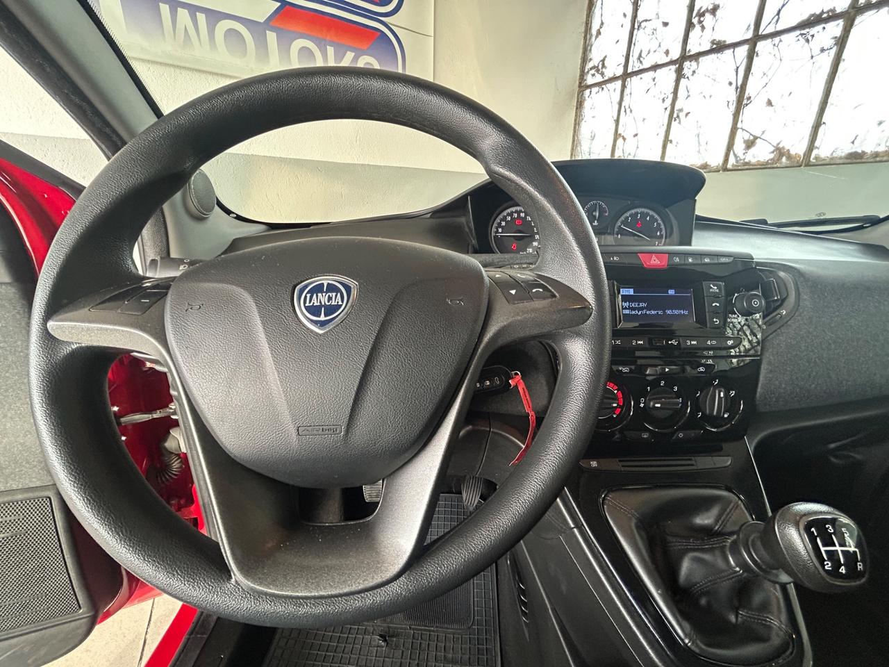 Lancia Ypsilon 1.2 69 CV 5 porte GPL Ecochic Elefantino Blu