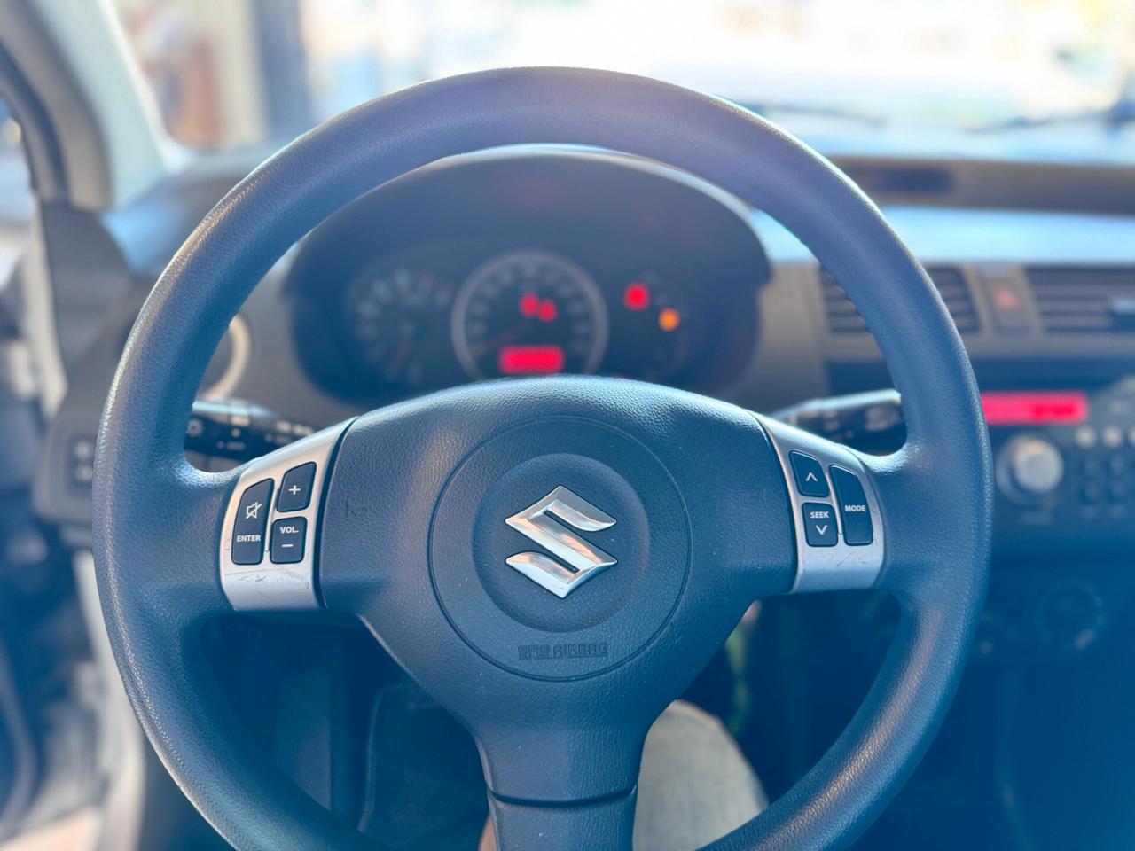 Suzuki Swift 1.3 5p. GLX