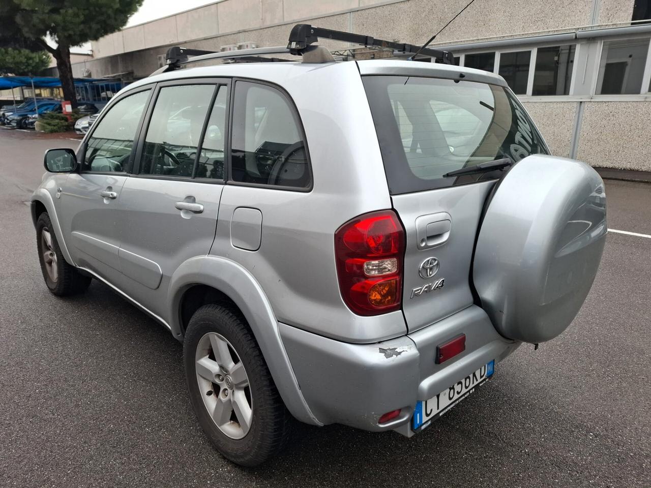 Toyota RAV 4 RAV4 2.0 Tdi D-4D cat 5 porte Sol
