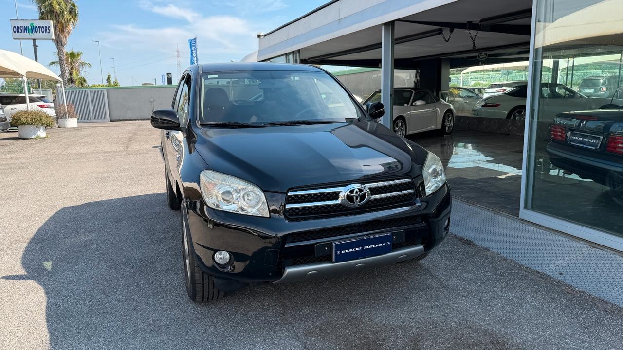 Toyota RAV 4 RAV4 Crossover 2.2 D-4D 136 CV Sol