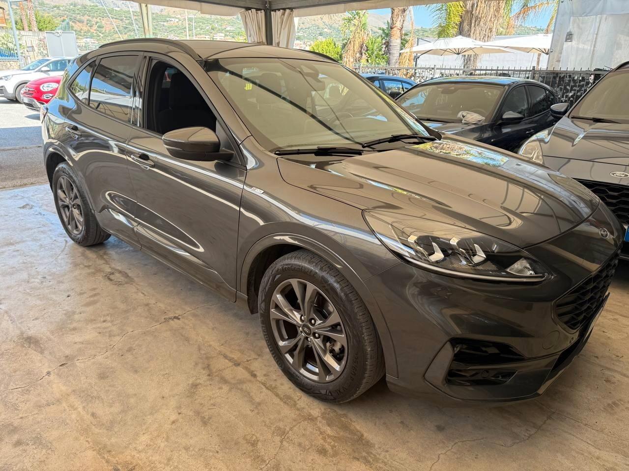 Ford Kuga 2022 1.5 120 CV 2WD ST-Line