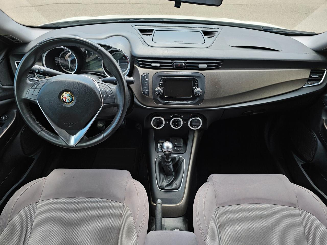 Alfa Romeo Giulietta 1.6 JTDm-2 105 CV Distinctive