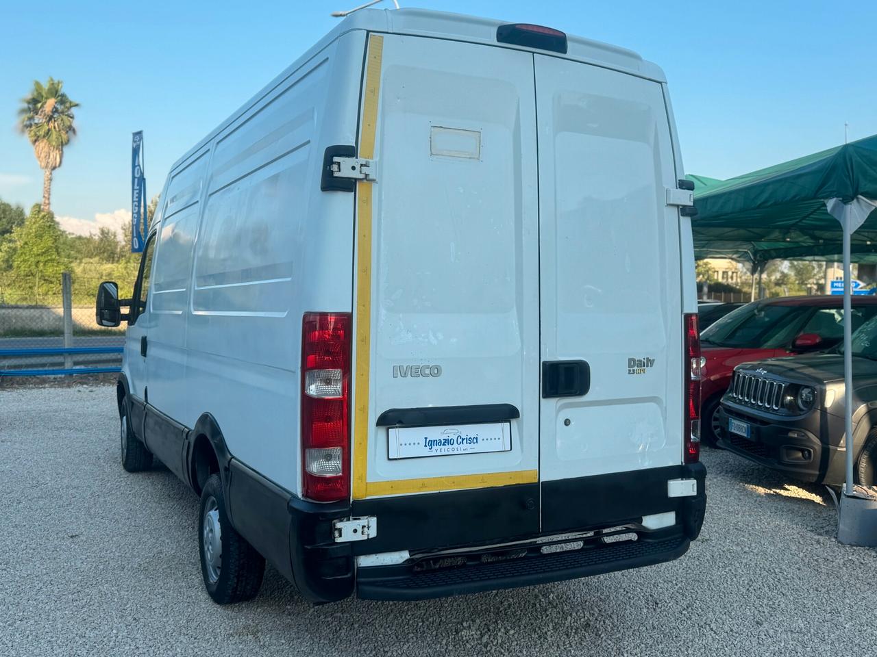 IVECO DAILY 2.3 DIESEL TETTO ALTO PASSO MEDIO 2012
