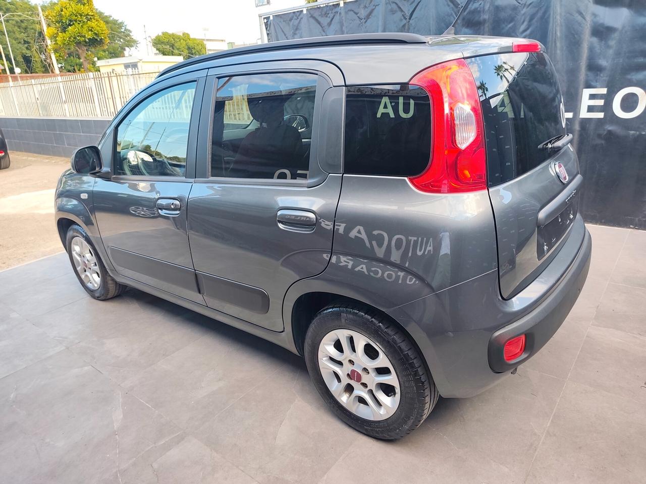 Fiat Panda 1.2 BENZINA Lounge