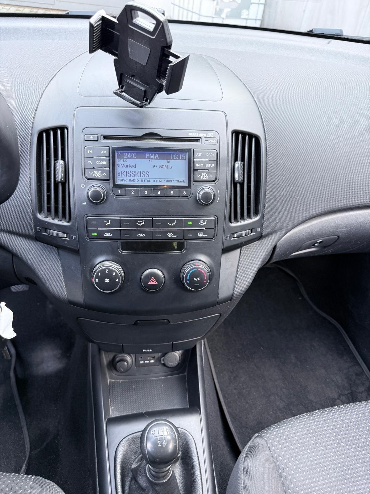 Hyundai i30 1.4 16V 109CV 5p. Active Special
