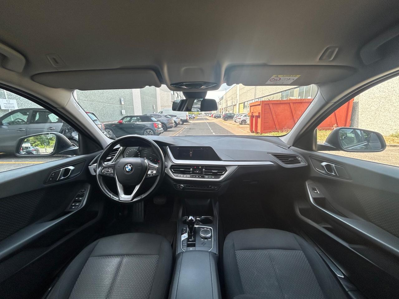 Bmw 116d Automatica – IVA Esposta Navi LED 2021