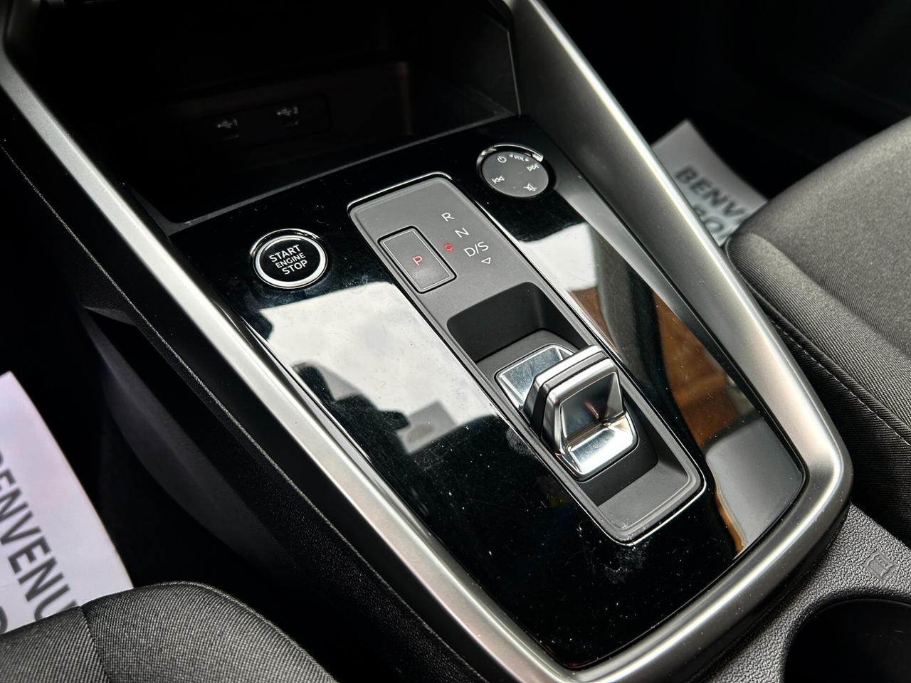 Audi A3 SPB 30 g-tron S tronic Bsn Adv 2021