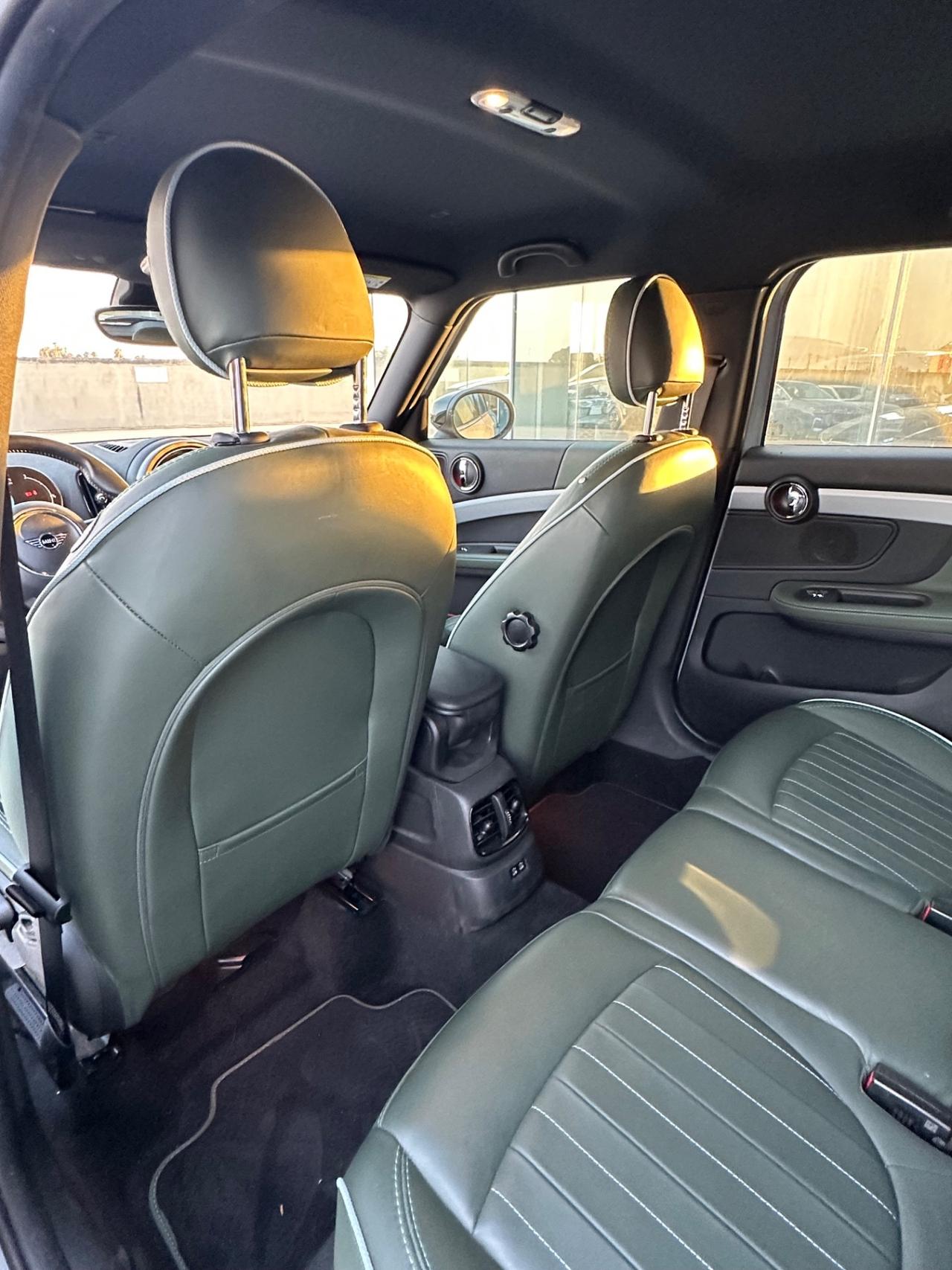 MINI Cooper D Countryman Untamed all4 possibilità noleggio no scorin